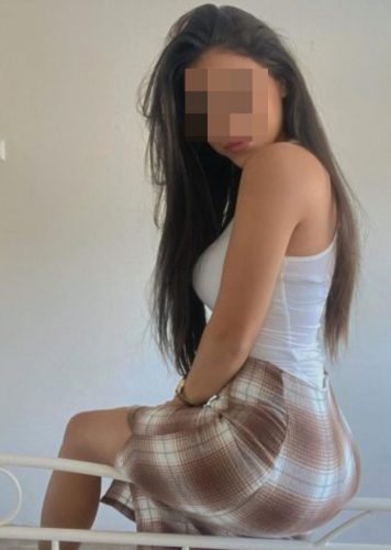 Nermin Esenyurt Escort Profil Resmi Nermin - Esenyurt VIP Escort Bayan Modeli - Gerçek Fotoğraflı İlan